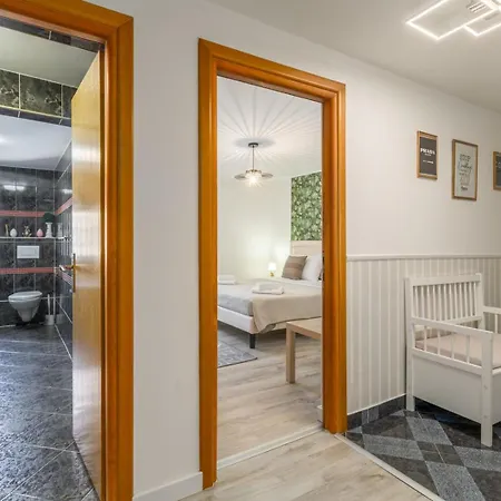 Richard Apartment